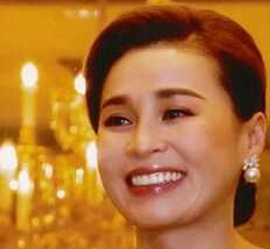 Photo de Suthida